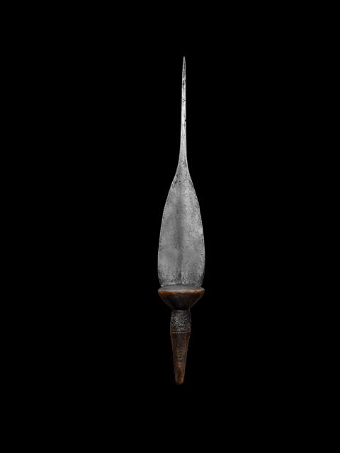 Couteau Lugbare 01