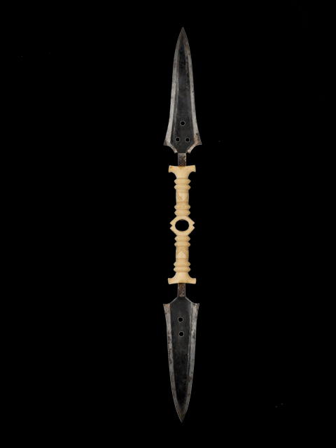 Couteau Mangbetu 020