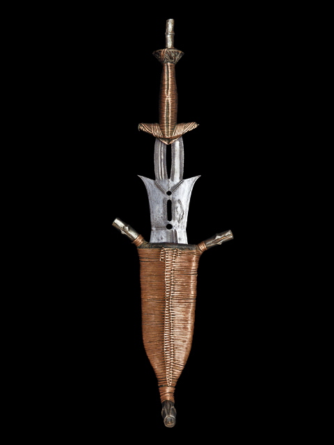Couteau Ngbandi 011